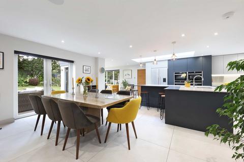 4 bedroom detached house for sale, Netherwood Road, Beaconsfield, Buckinghamshire, HP9