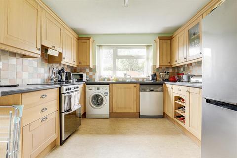 undefined, Jumelles Drive, Calverton NG14