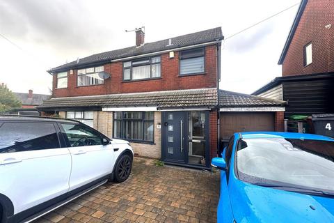 3 bedroom property for sale, Longden Avenue, Oldham