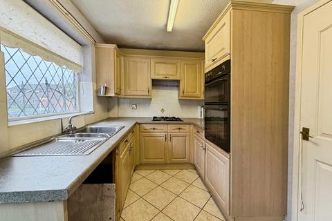 2 bedroom semi-detached bungalow for sale, Cottesmore Way, Golborne, WA3