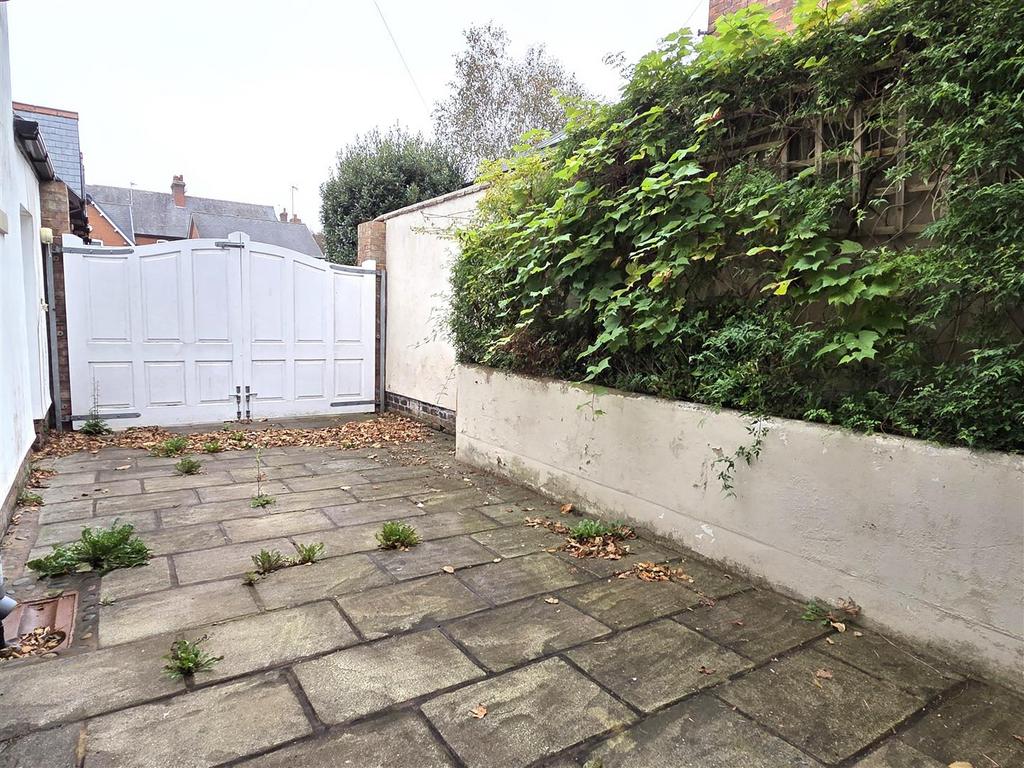 Rear courtyard