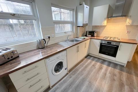 undefined, Cotswold Street, L7 2PZ,