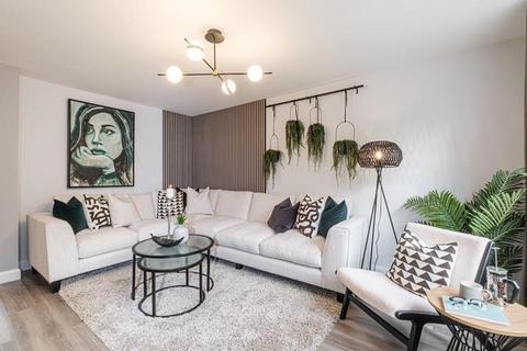3 bedroom end of terrace house for sale, Meadowsweet Avenue, Stafford