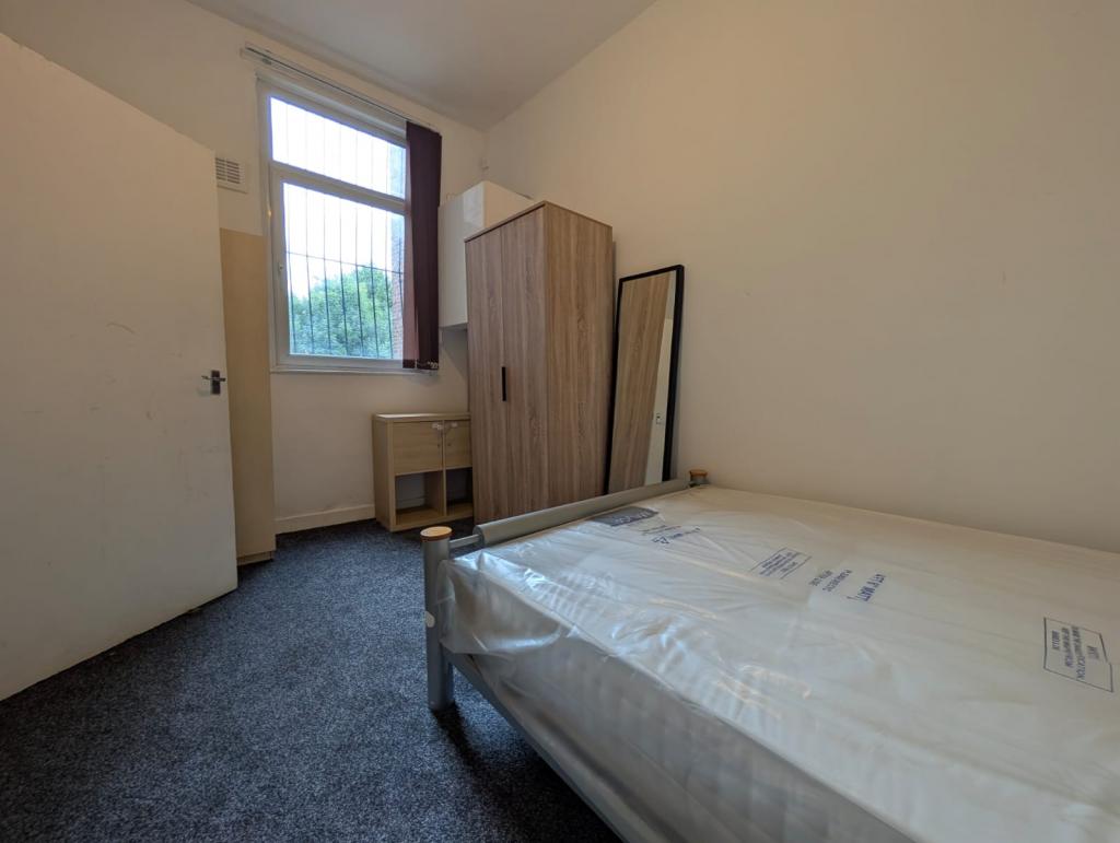 Apartment in Manchester - More