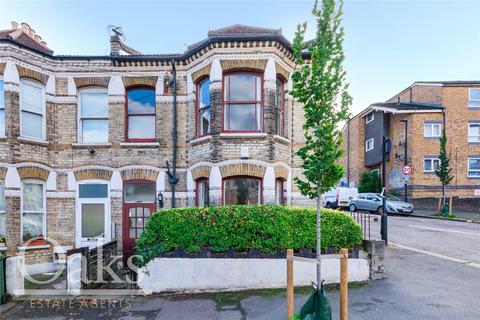 4 bedroom end of terrace house for sale, Perran Road, Tulse Hill