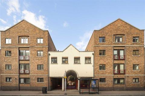 Prospect Place, London E1W