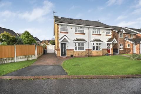 2 Letcombe Close, Leigh, WN7 1SU