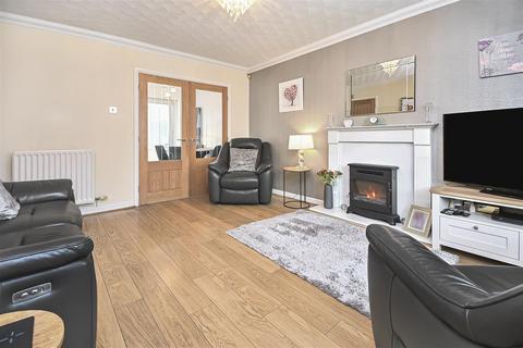 2 Letcombe Close, Leigh, WN7 1SU