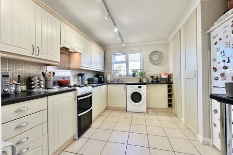 undefined, Newcome Road, Shenley, WD7
