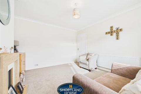3 bedroom semi-detached house for sale, Ivybridge Road, Coventry CV3