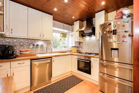 3 bedroom semi-detached house for sale, Hill Top Rise, Harrogate