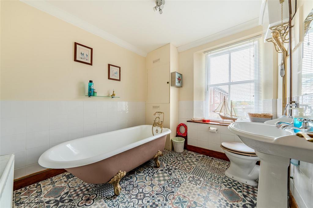 38 high-street coldstream-19.jpg