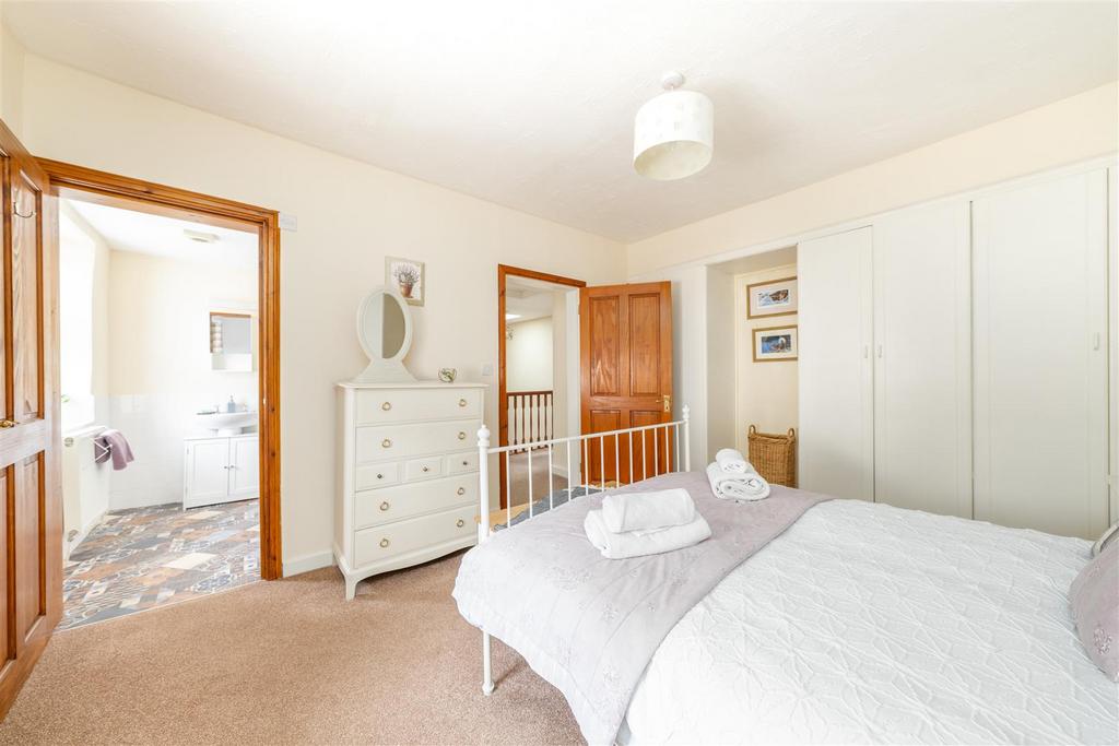 38 high-street coldstream-13.jpg
