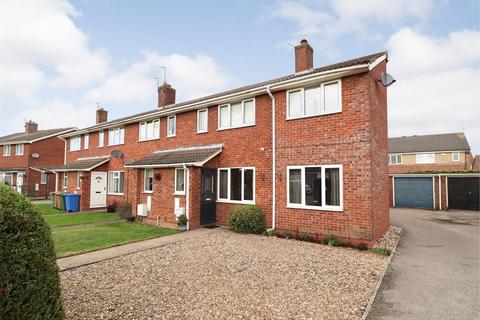 undefined, Roman Avenue South, Stamford Bridge, York