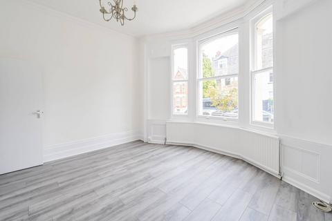 undefined, Muswell Avenue, Muswell Hill, London, N10
