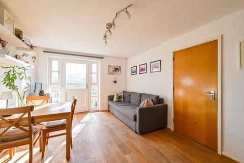 33 Reeves Road, London, E3 3PP