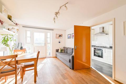 33 Reeves Road, London, E3 3PP