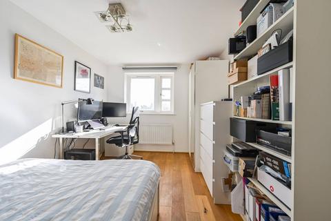 33 Reeves Road, London, E3 3PP