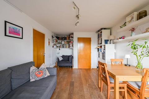 33 Reeves Road, London, E3 3PP
