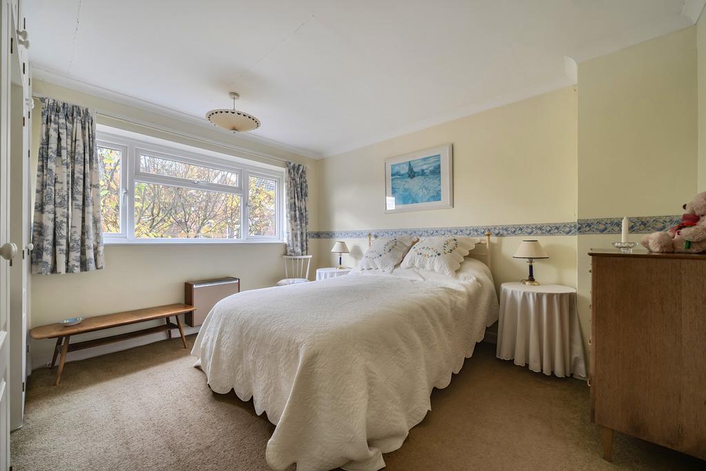 1369886-13-68f8a8...