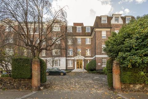 3 bedroom flat for sale, Lower Park, Putney, London, SW15