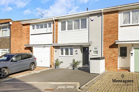 Thornhill, North Weald, CM16