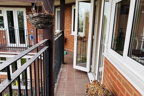 1 bedroom flat for sale, Fairbanks Lodge, Furzehill Road, Borehamwood WD6