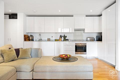 2 bedroom apartment for sale, 12 Scarlet Close, London E20