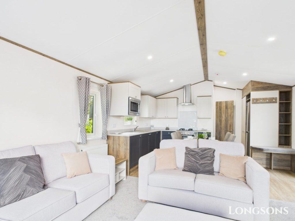 Cam02173g0 Pr0280 Still015