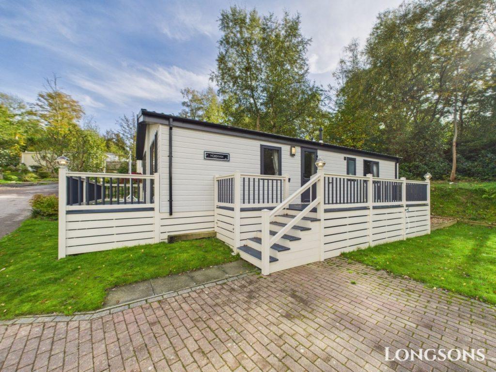 Cam02173g0 Pr0280 Still038