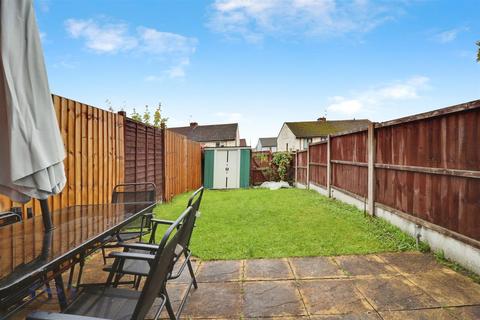 2 bedroom terraced house for sale, Bowlers Close, Etruria