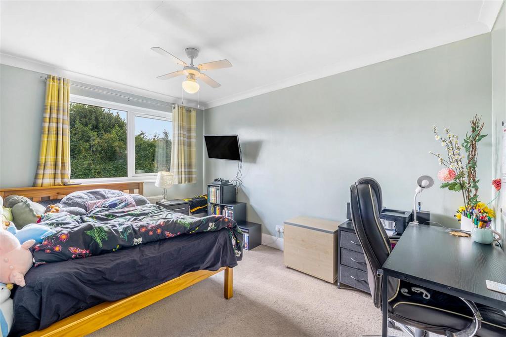 338 Cricklewood (Kirton End)-33.jpg