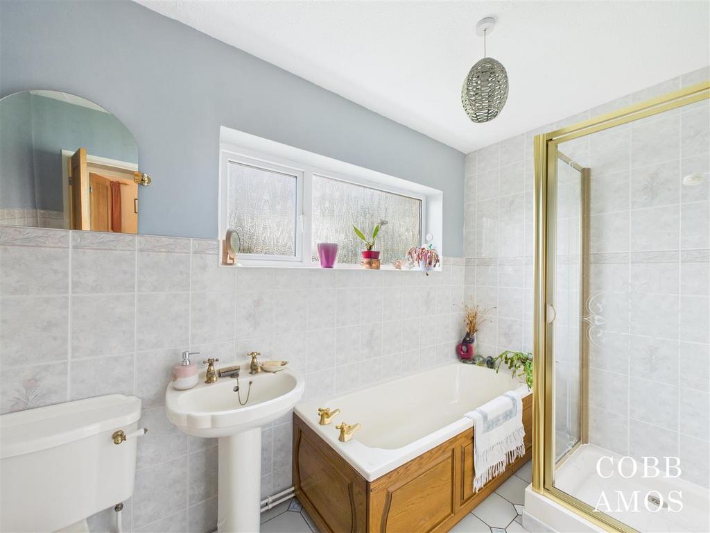 CAM02803 G0-PR0237-STILL006.jpg