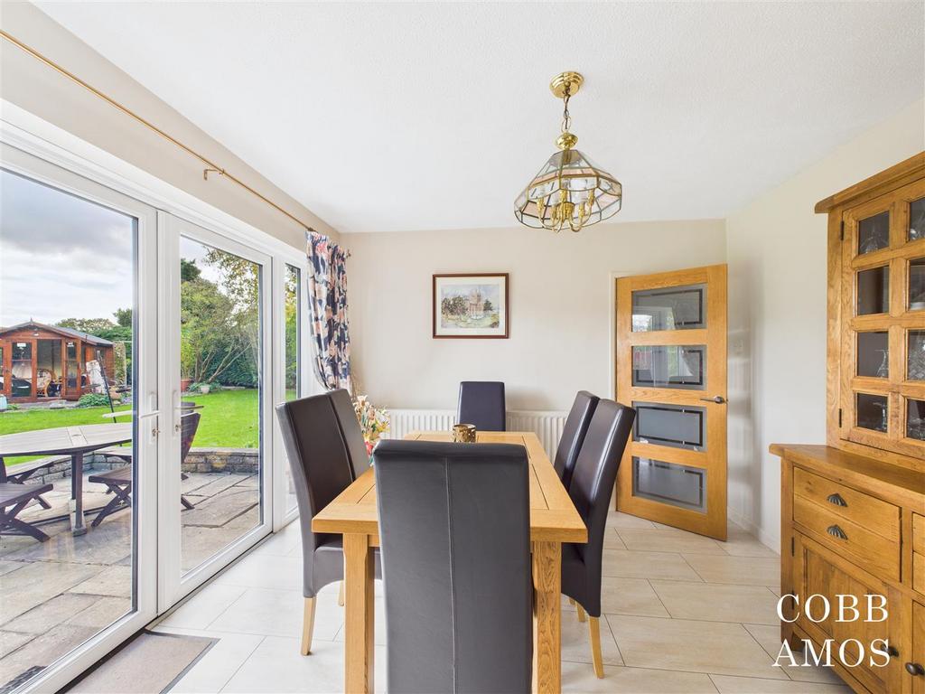 CAM02803 G0-PR0237-STILL011.jpg