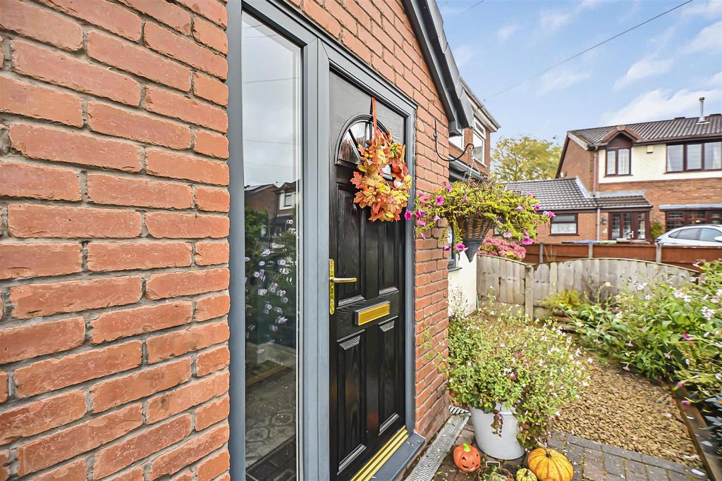 59 Haddon Road External.jpg