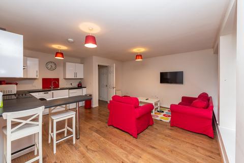 undefined, George Street, Aberdeen AB25