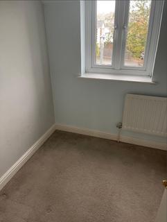 2 bedroom semi-detached house to rent, Wheelers Park, High Wycombe, HP13