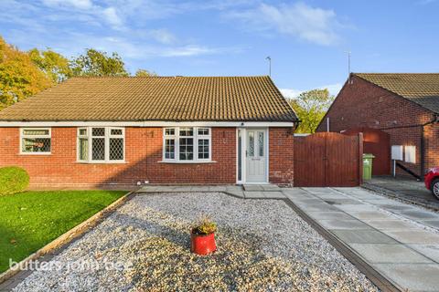 2 bedroom semi-detached bungalow for sale, Wareham Drive, Crewe
