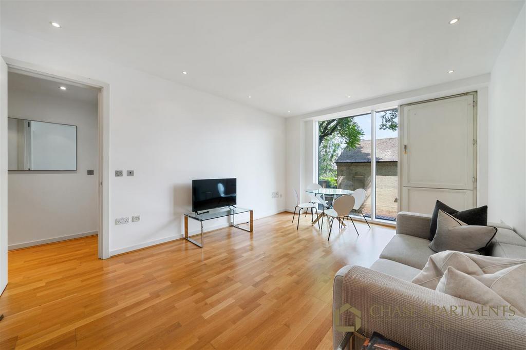 Reception-room-Grosvenor Waterside-Gatliff-Road- Lo
