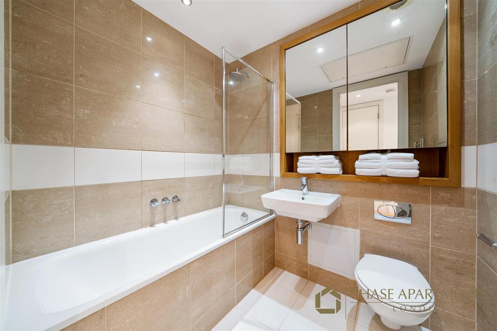 Bathroom-room-Grosvenor Waterside-Gatliff-Road- Lon