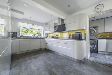 undefined, White Lion Park, Malmesbury, Wiltshire, SN16