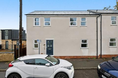undefined, Fox Street, Gillingham, ME7