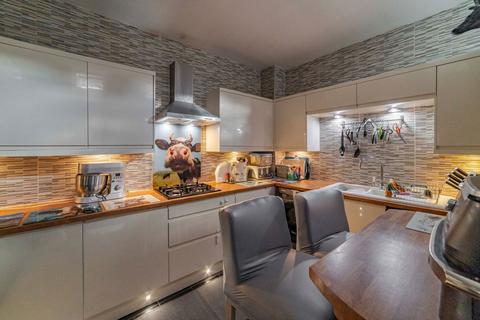 4 bedroom terraced house for sale, Dalny Street, Manchester M19
