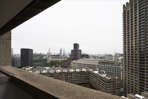3 bedroom apartment for sale, Shakespeare Tower, Barbican, London, EC2Y