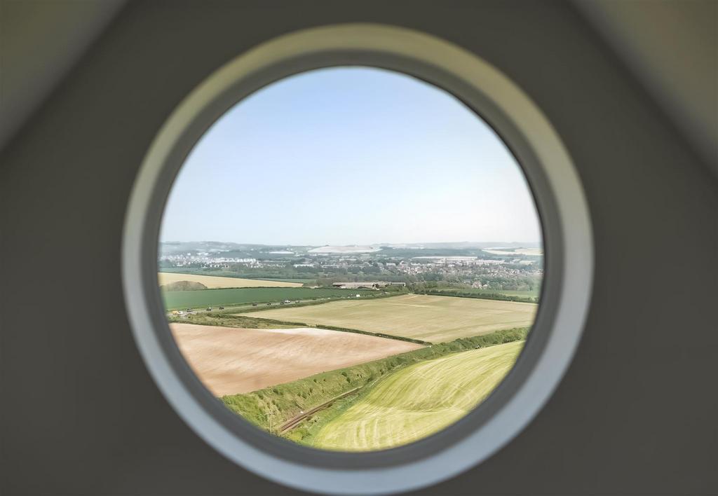 New circle window.png