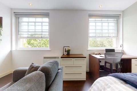 Studio to rent, Apt 17, Park Square Residence, 21 Park Square South LS1