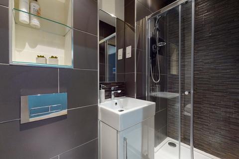 undefined, Apt 31, Q Two Residence, 25 Queen Street LS1
