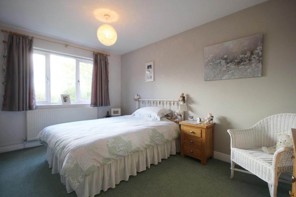 Main Bedroom