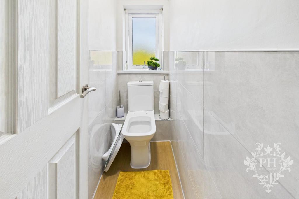 CAM02002 G0-PR0214-STILL007.jpg