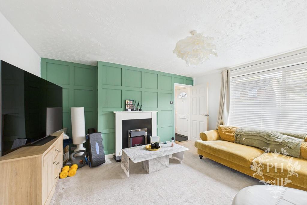 CAM02002 G0-PR0214-STILL009.jpg